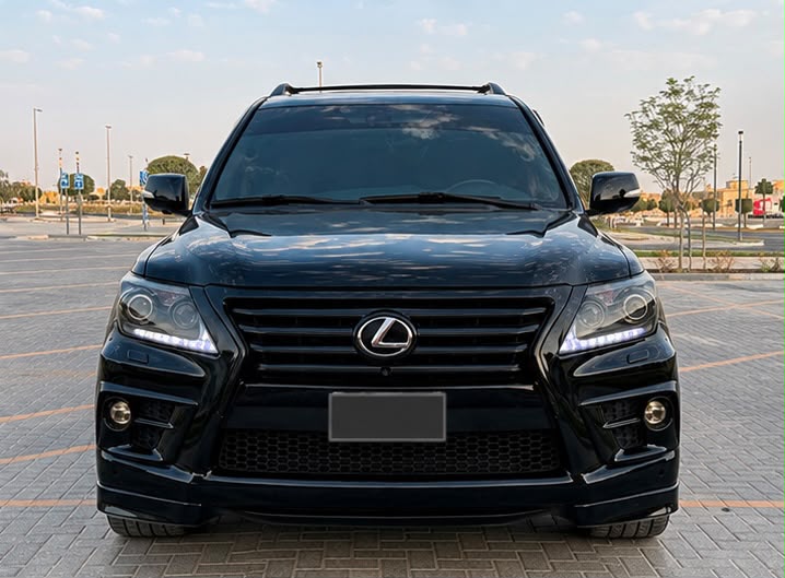 Lexus LX570
