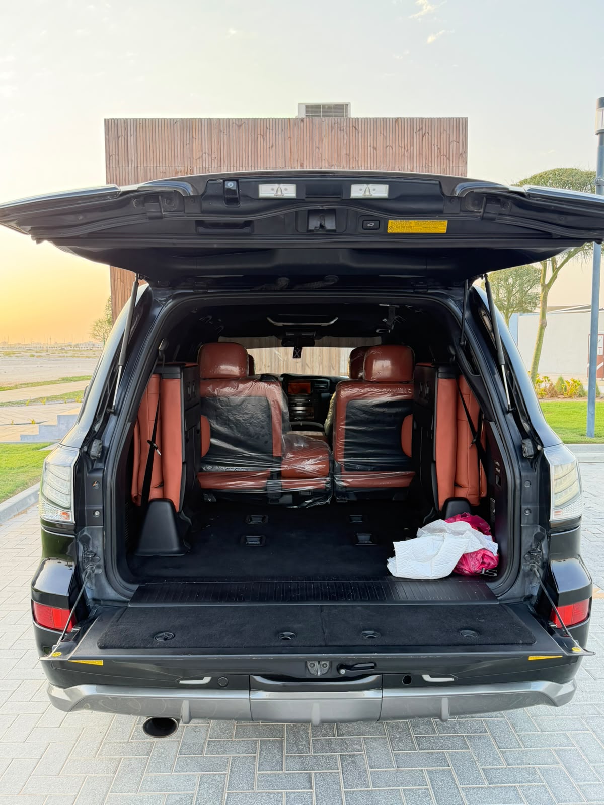 Lexus LX570
