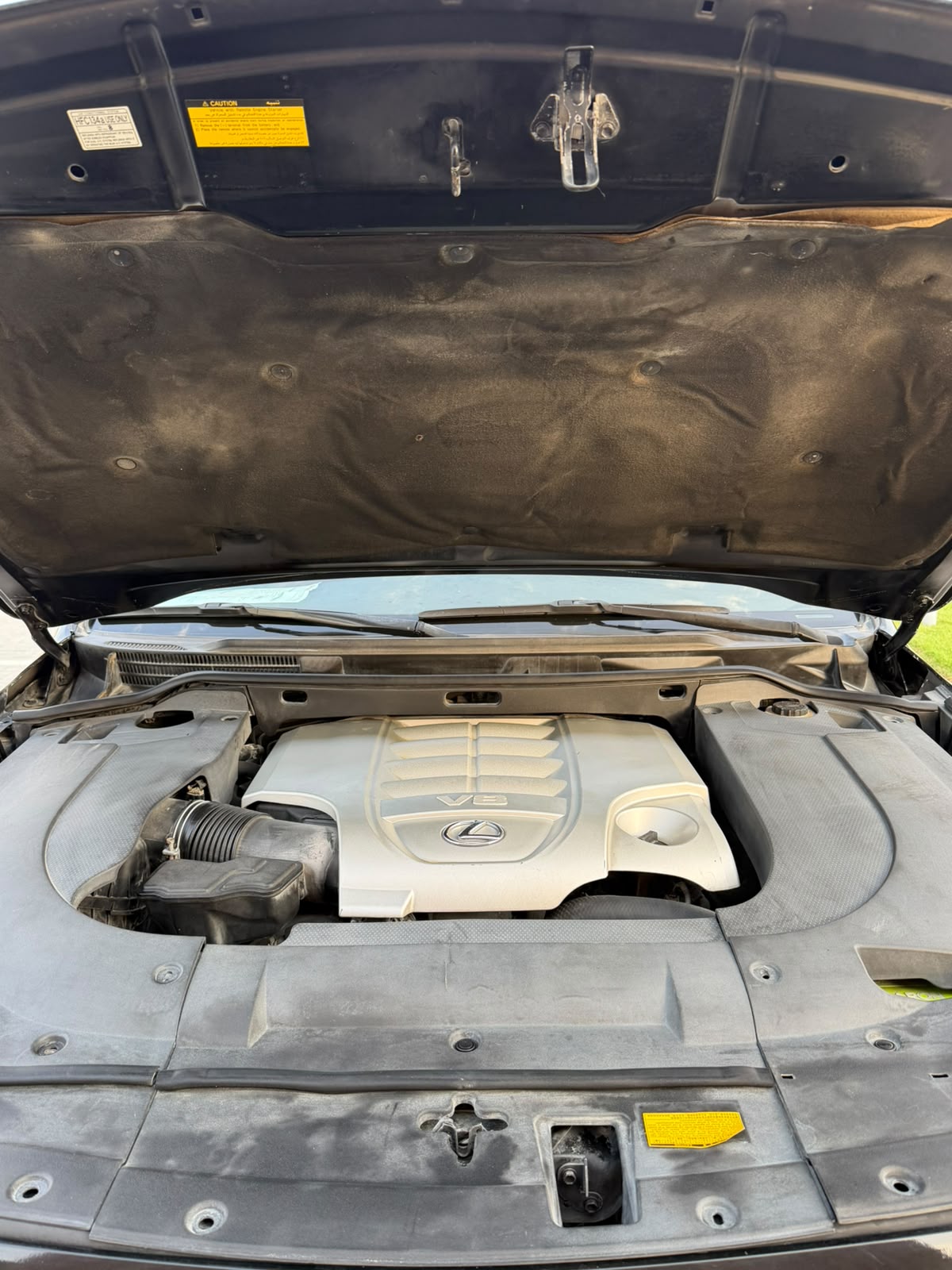 Lexus LX570
